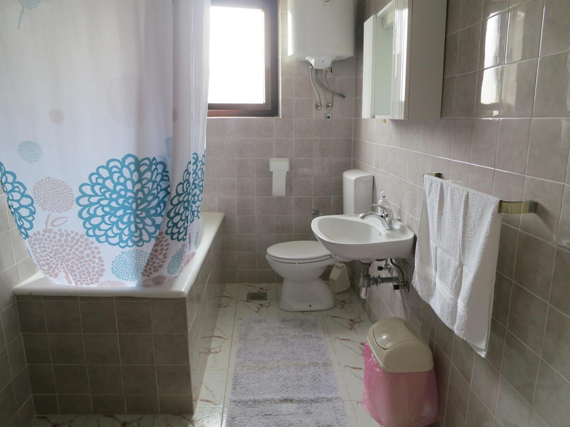 Apartment Josipa Малинска Стая снимка