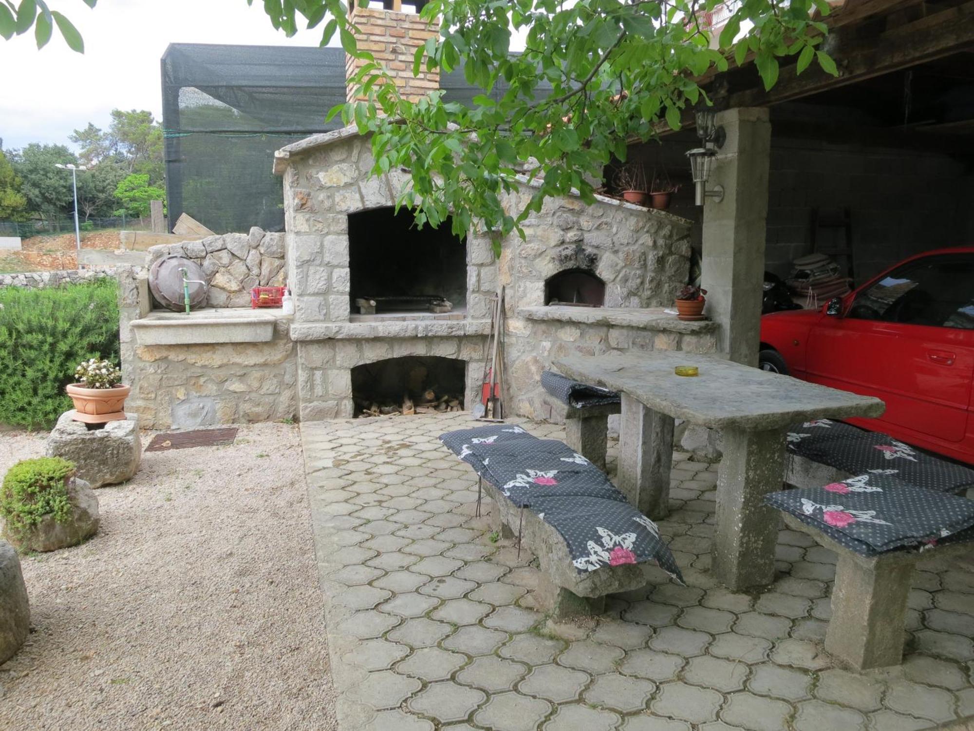Apartment Josipa Малинска Стая снимка